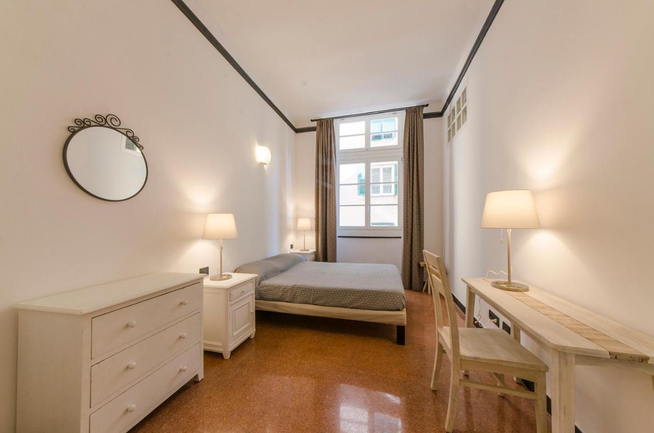 Aquarium 1'Minute! Free Wifi & Netflix "Casa Ripamaris Agnello" - Genova, Centro Storico By Tilo Apartment ภายนอก รูปภาพ